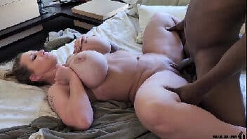 Filmes porno caseiro loira peituda matando o negão de tesão Filmes porno caseiro loira peituda matando o negão de tesão