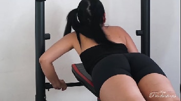 Transando na academia com novinha gostosa